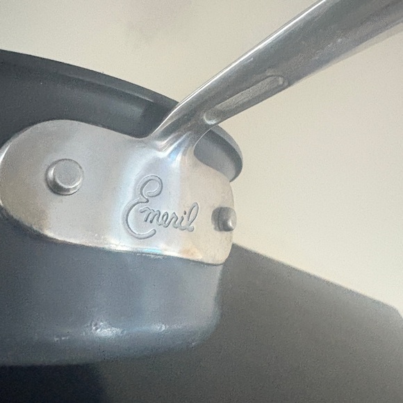 Emeril  Lagasse 1 quart saucepan. All-clad. Teflon coated. - Picture 4 of 6